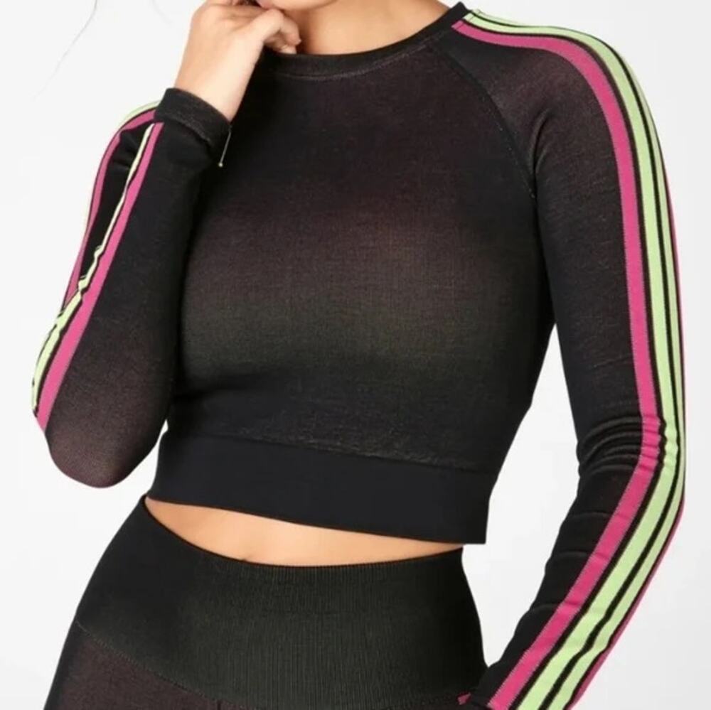 NWT Aisley Seamless Sporty Long sleeve Crop Top Size XL Fabletics Pink & Green